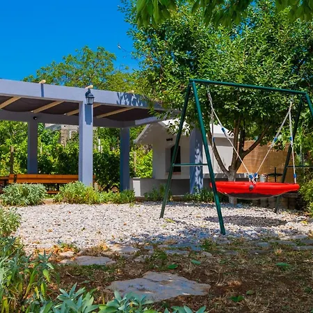 House Tone, Imotski-drum-makarska Villa *